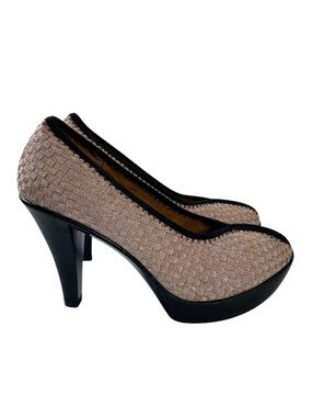 bernie mev. Legend 1 Woven Taupe Pumps with Black Platform Sz38 Comfort Heel NIB